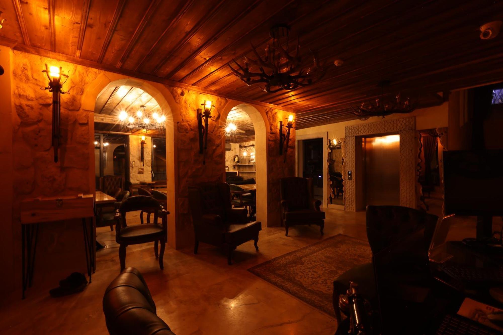 Alika Castle House Hotell Üçhisar Exteriör bild