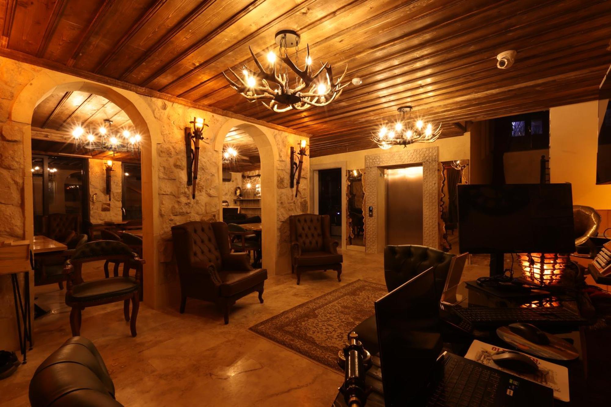 Alika Castle House Hotell Üçhisar Exteriör bild