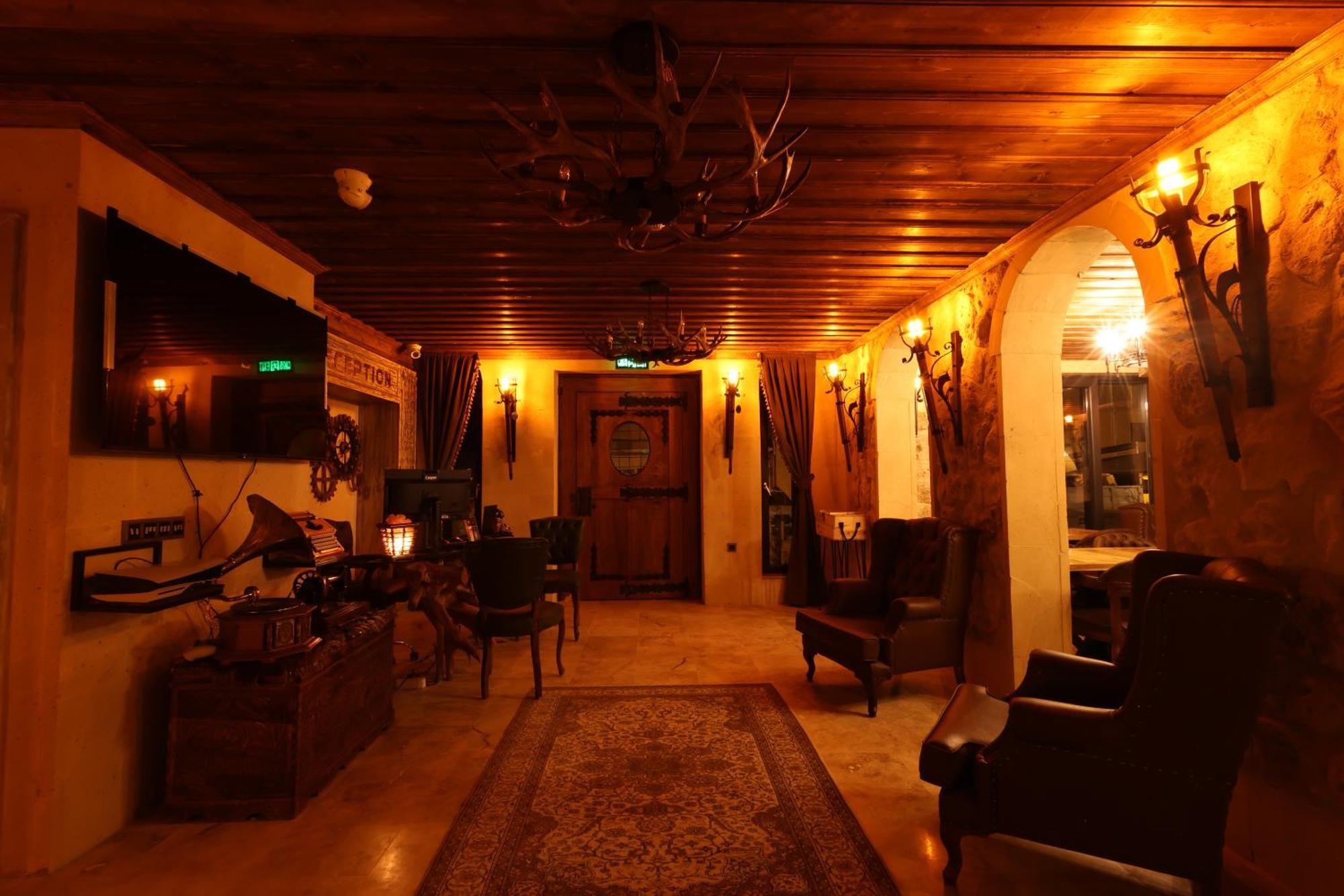 Alika Castle House Hotell Üçhisar Exteriör bild